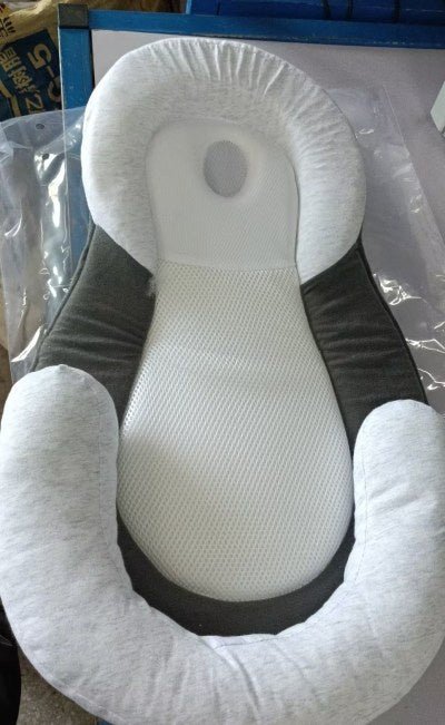 🛏️ Pllaka™ Portable Baby Bed - Pllaka Shop